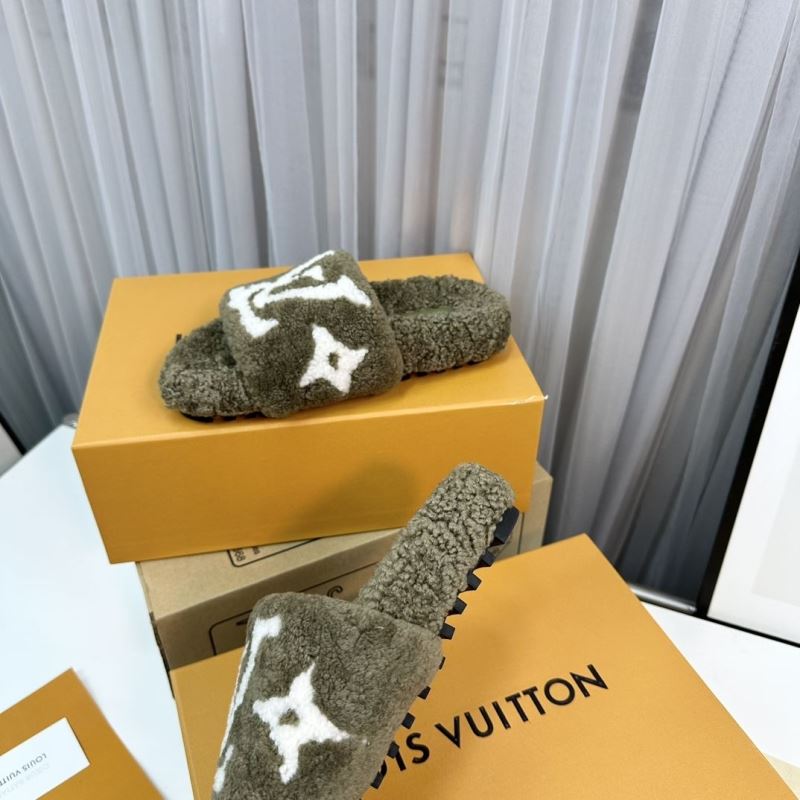 Louis Vuitton Slippers